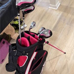 Callaway Strata Pink Golf Club Set with Bag